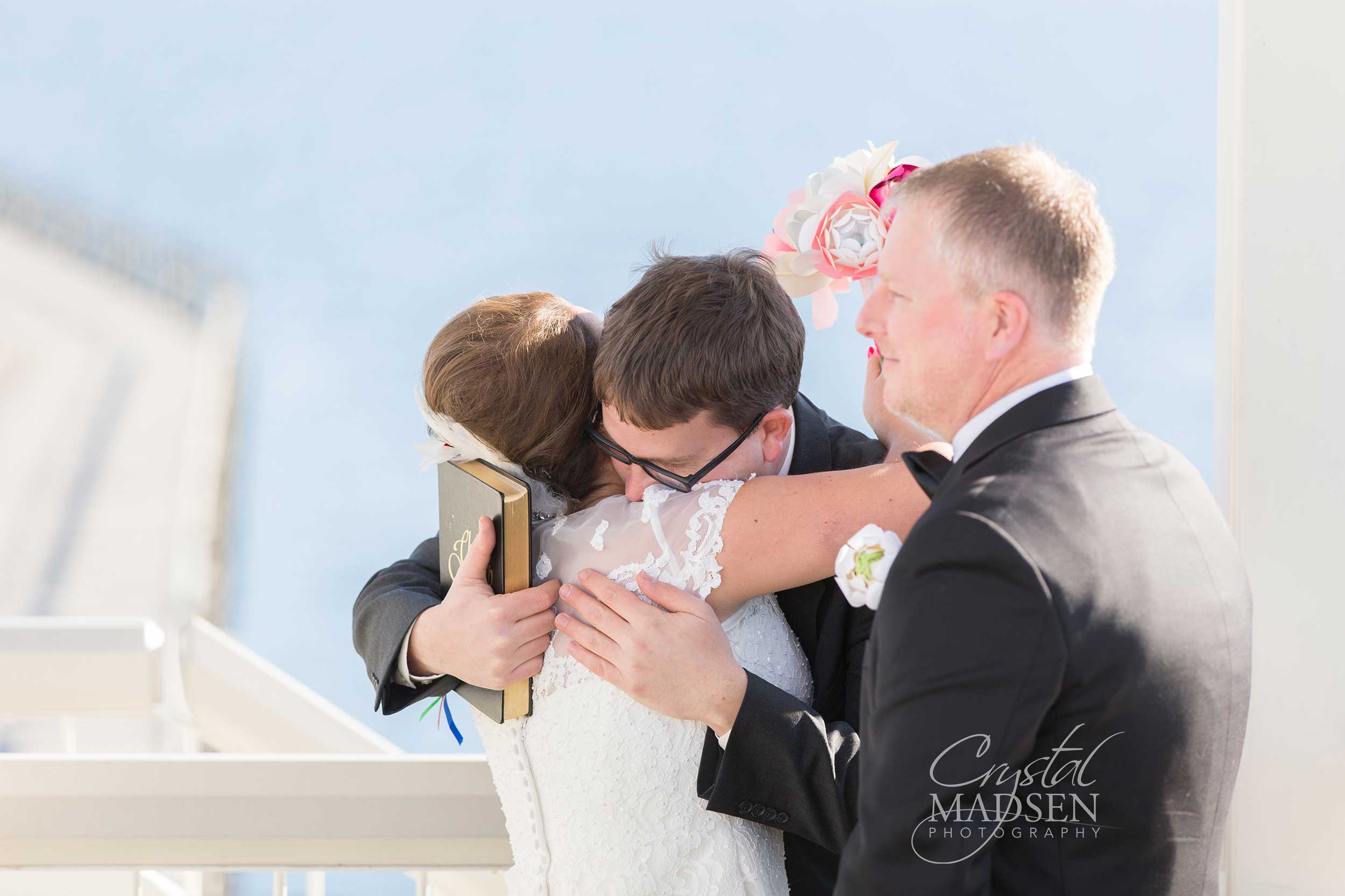 Emotional Wedding Photos